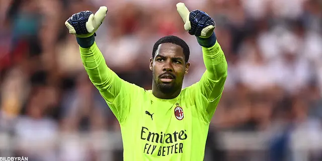 16. Mike Maignan